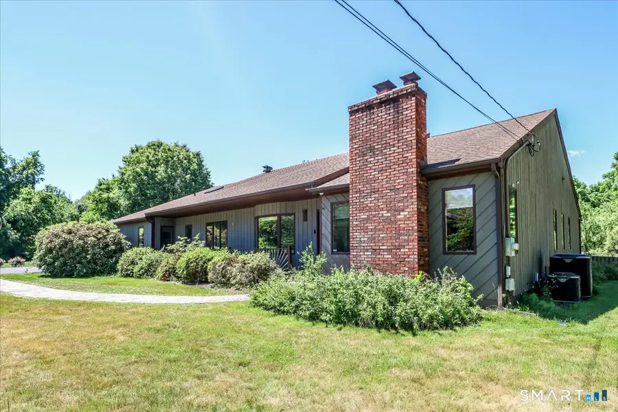 31 Pole Bridge Road, Newtown, CT 06482 - #2