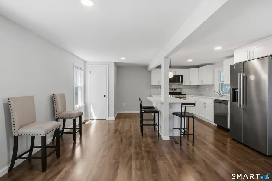 11 Bell Street, Bridgeport, CT 06610 - #3