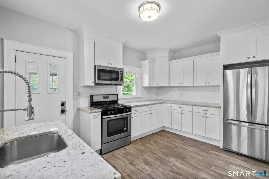 30 Homeside Avenue, West Haven, CT 06516 - #3