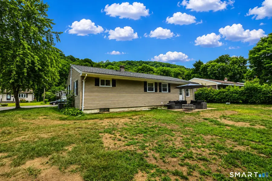 198 Beacon Manor Road, Naugatuck, CT 06770 - #3