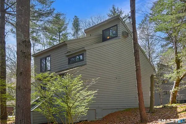 151 Old Farms Road #151, Torrington, CT 06790