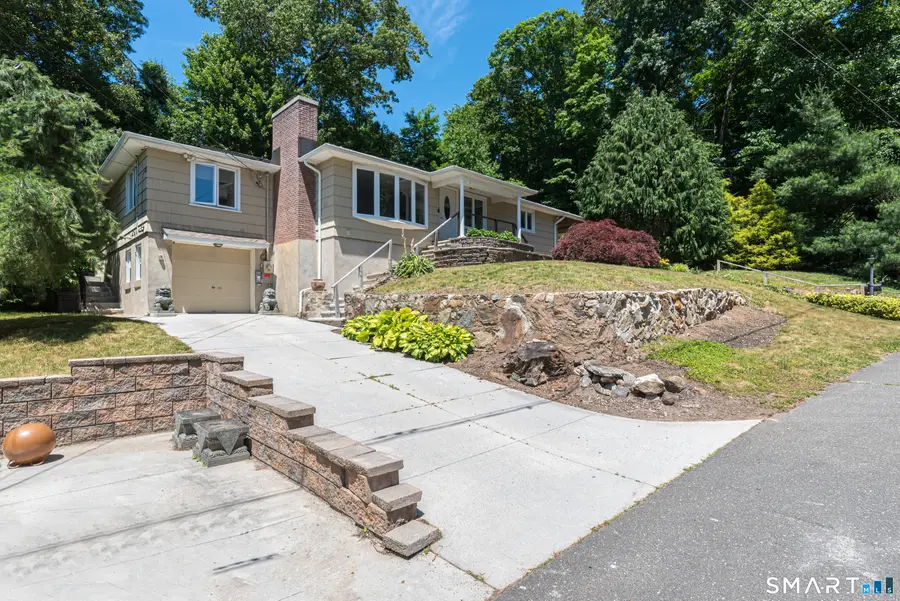 75 Peterson Avenue, Waterbury, CT 06705 - #3