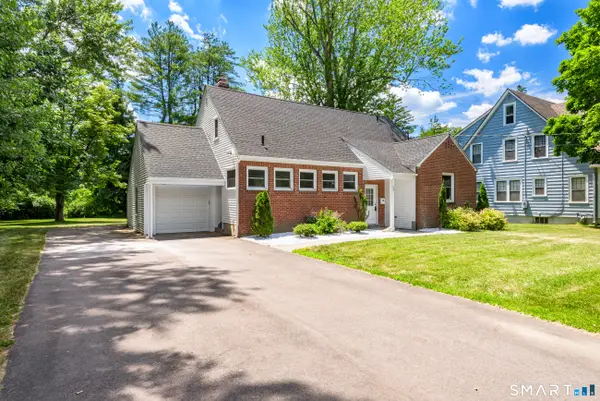 23 Ludlow Road, Windsor, CT 06095