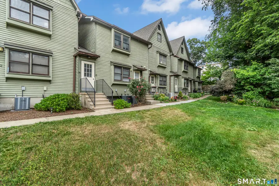 462 Glendale Avenue #20, Bridgeport, CT 06606 - #2