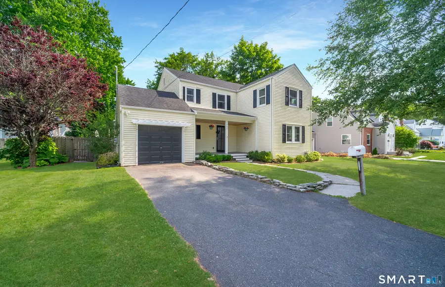 137 Mohawk Drive, West Hartford, CT 06117 - #2