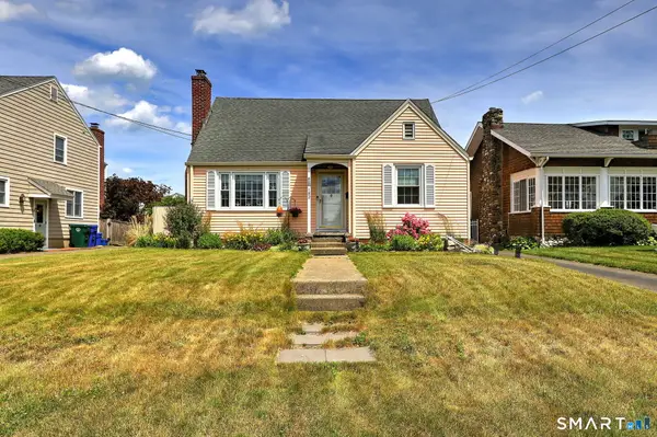 182 Washington Parkway, Stratford, CT 06615
