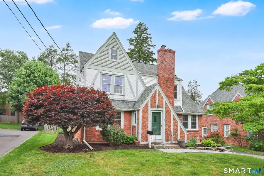 76 Somerset Street, Wethersfield, CT 06109 - #2