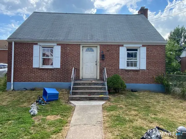 19 Baldwin Street, Hartford, CT 06114