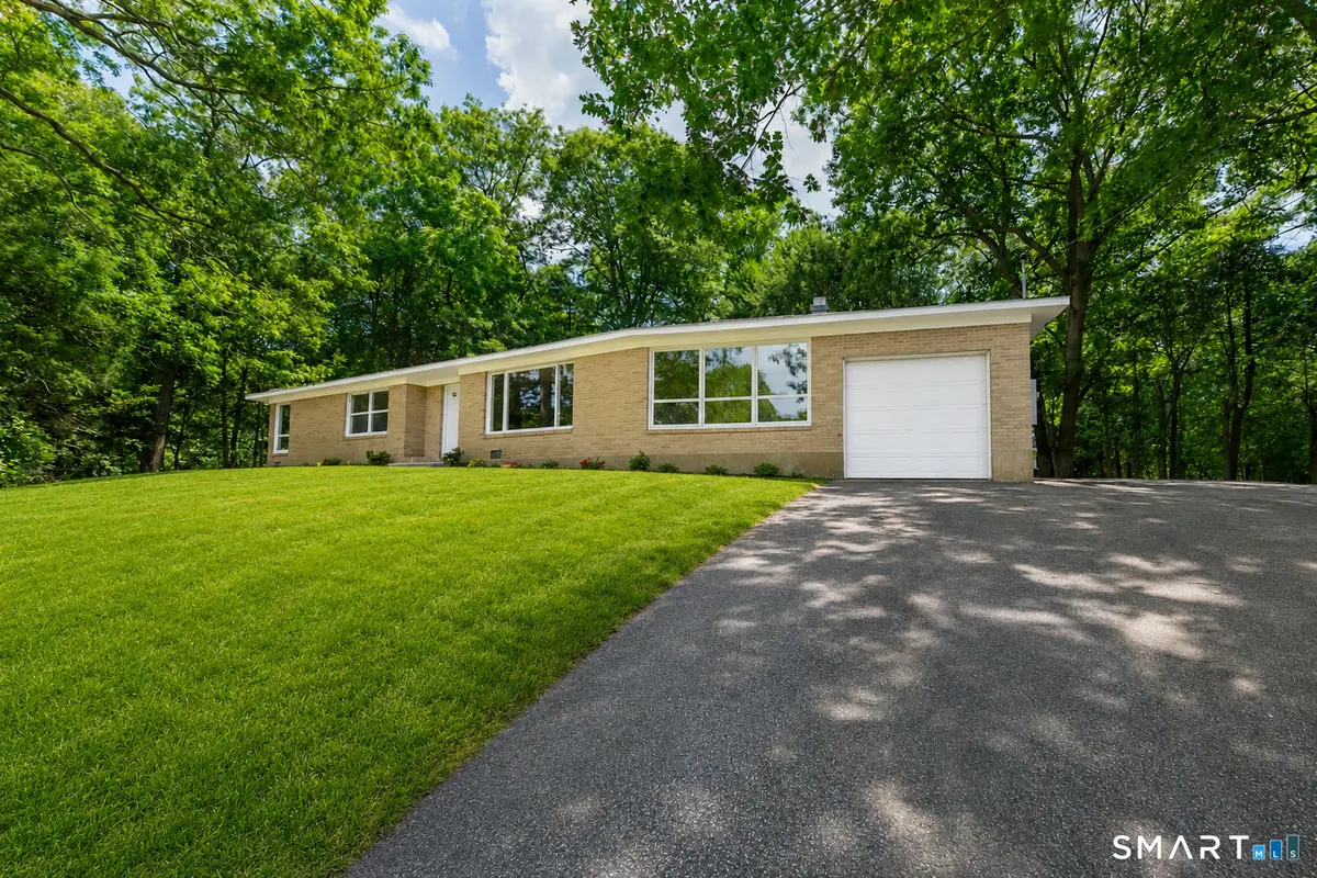 2 Sherwood Lane, Norwich, CT 06360 - #1
