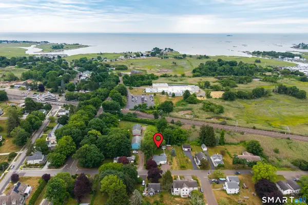 32 Summer Street, Guilford, CT 06437