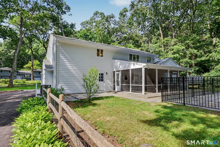 8 Live Oak Road, Norwalk, CT 06851 - #3