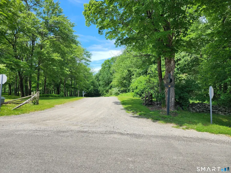 11 Old Paddock Lane, Kent, CT 06757 - #2