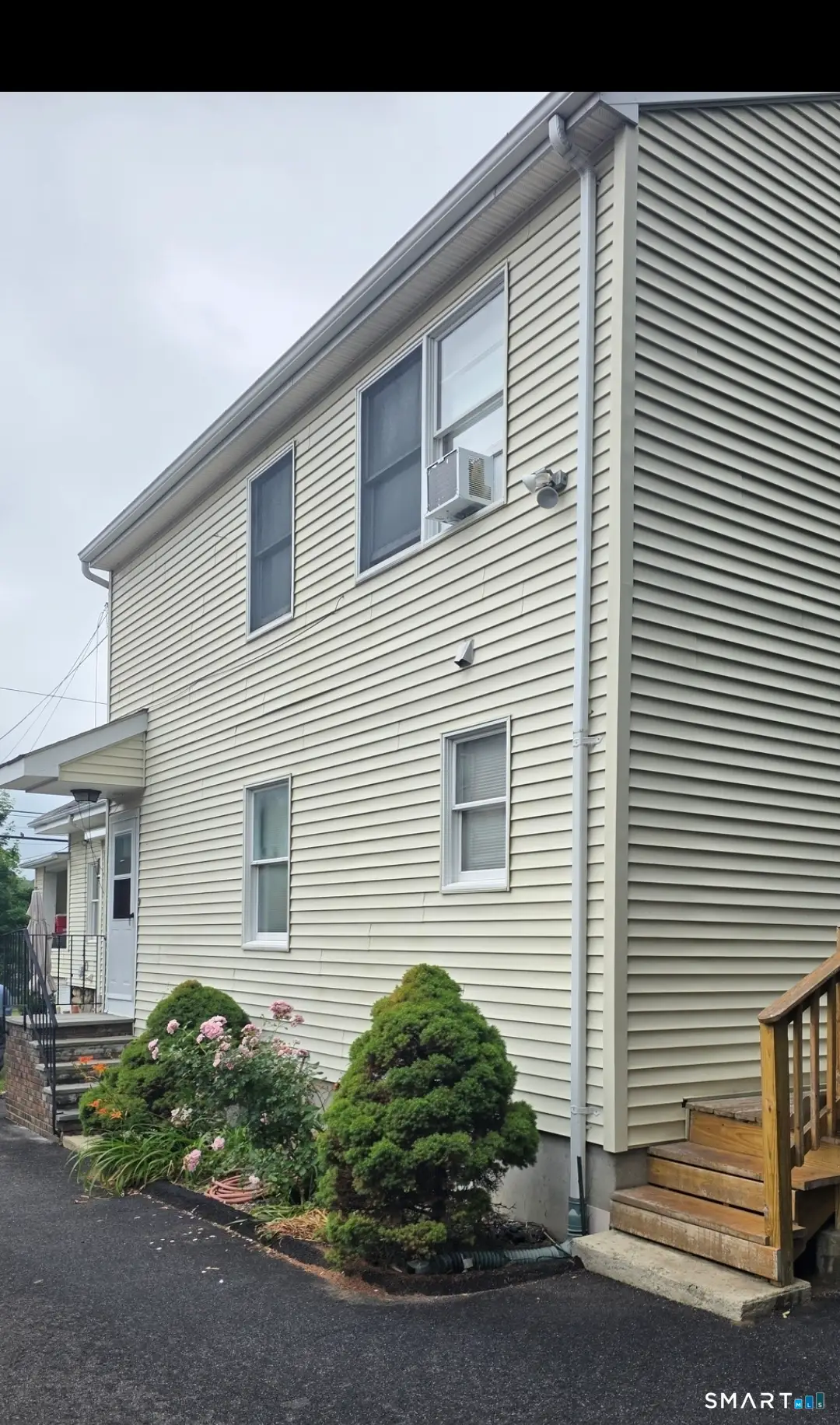 37 Waterbury Avenue, Stamford, CT 06902 - #1