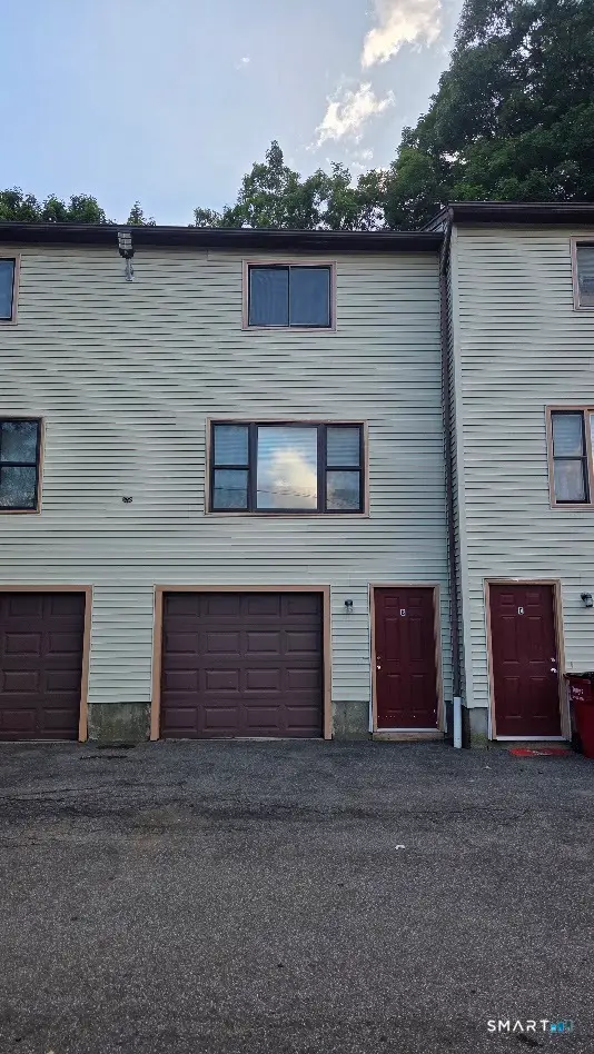 18 Allen Court #2/B, Meriden, CT 06451