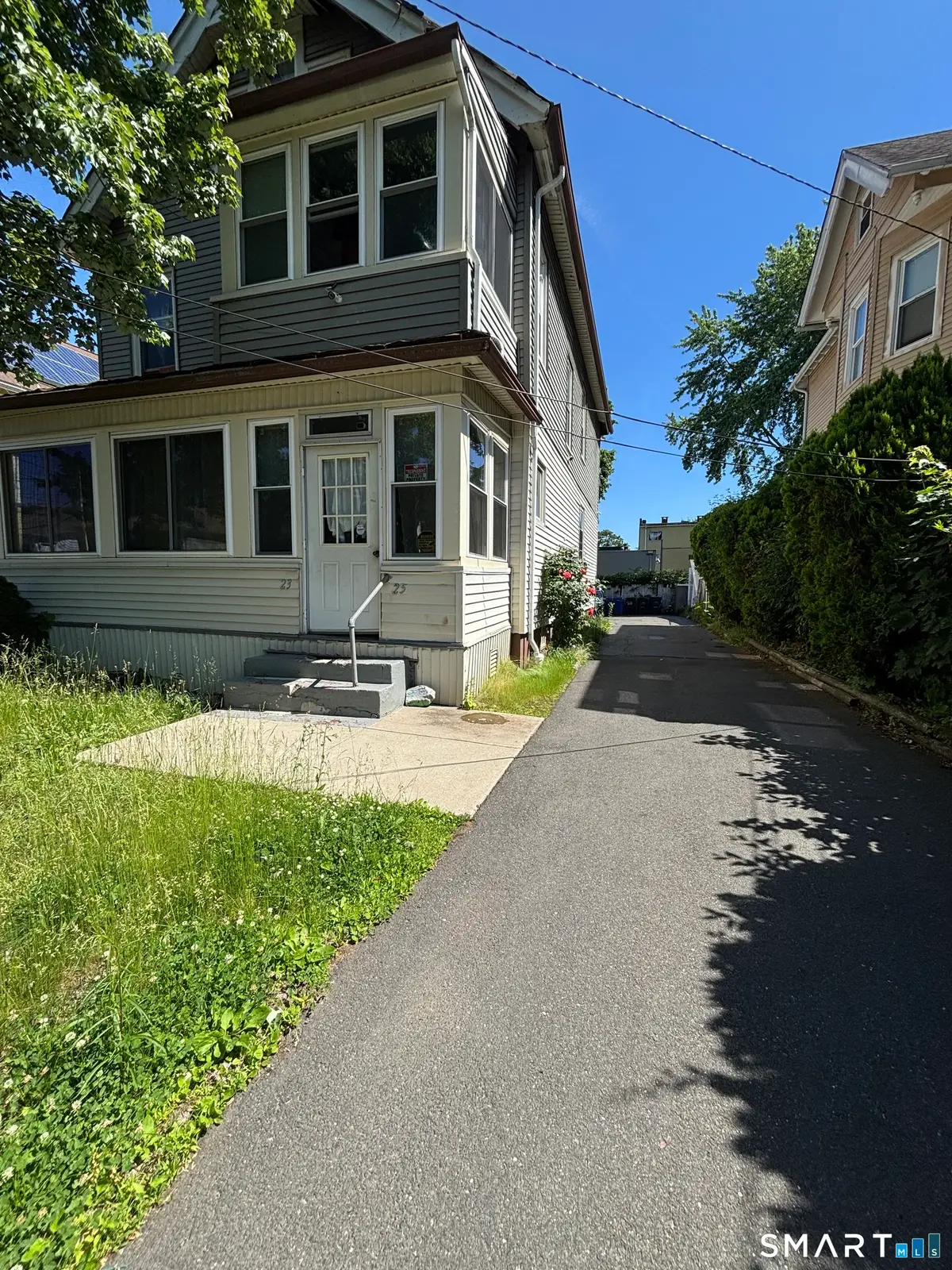 23-25 Warner Street, Hartford, CT 06114 - #1