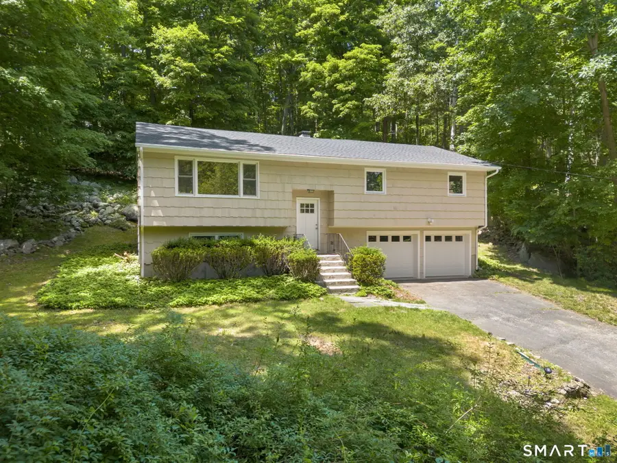 2 Oakwood Drive, New Fairfield, CT 06812 - #2