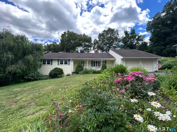 85 Ten Acre Road, Middletown, CT 06457