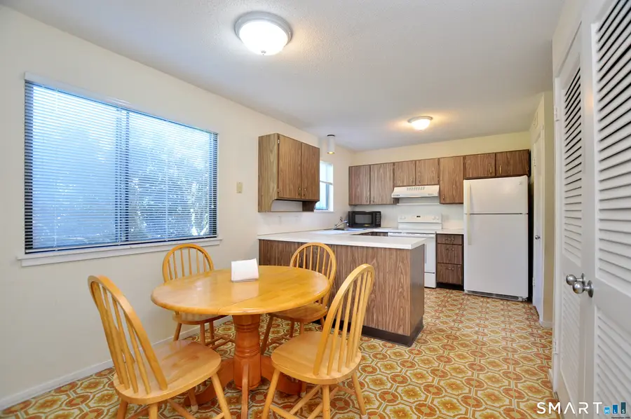 85 Heritage Village #B, Southbury, CT 06488 - #3