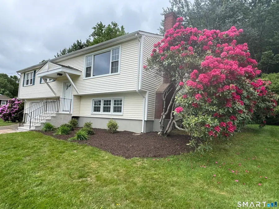 210 Cloudland Road, North Haven, CT 06473 - #2
