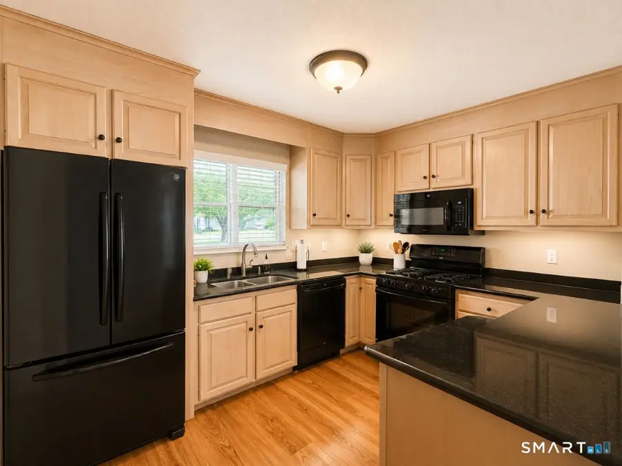 38 Dibble Hollow Lane, Windsor Locks, CT 06096 - #2