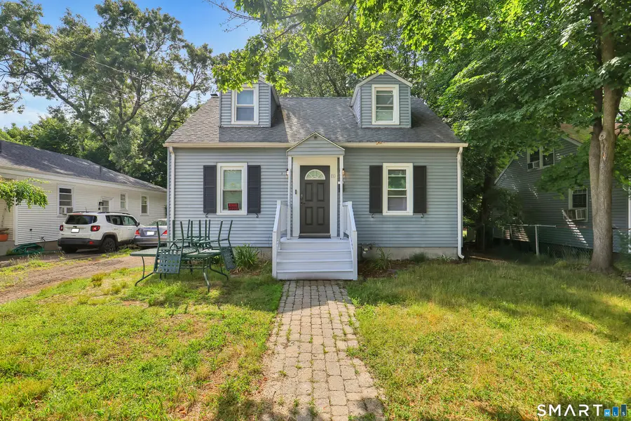 110 Hawthorne Street, Manchester, CT 06042 - #2