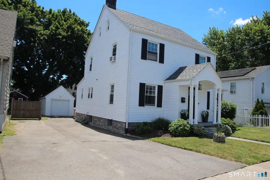 85 Glendale Avenue, Bridgeport, CT 06606 - #3