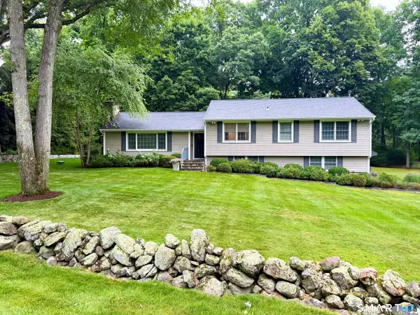 51 Horton Lane, New Canaan, CT 06840