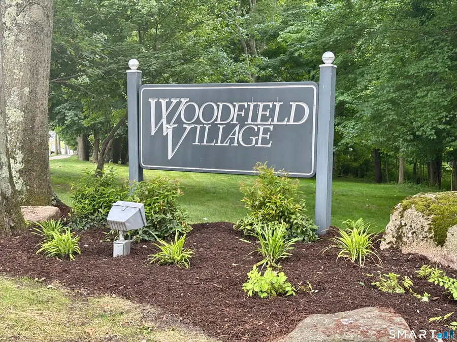 104 Roberton Crossing #104, Fairfield, CT 06825 - #3