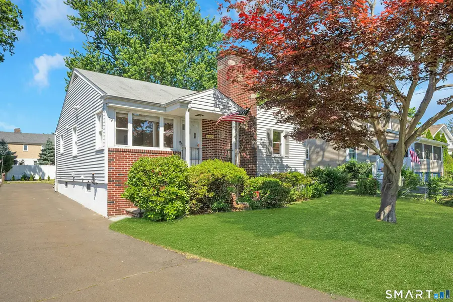 69 Willowbrook Avenue, Stamford, CT 06902 - #2