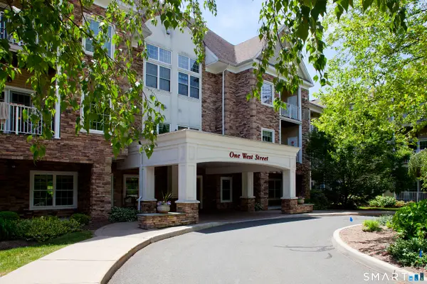 1 West Street #310, Simsbury, CT 06070