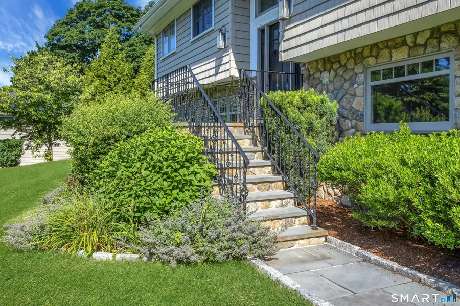 6 Loren Lane, Westport, CT 06880 - #3