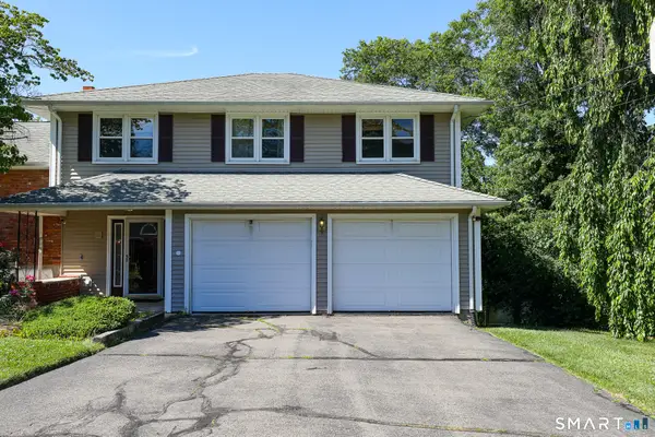 10 Eastwood Road, West Hartford, CT 06117