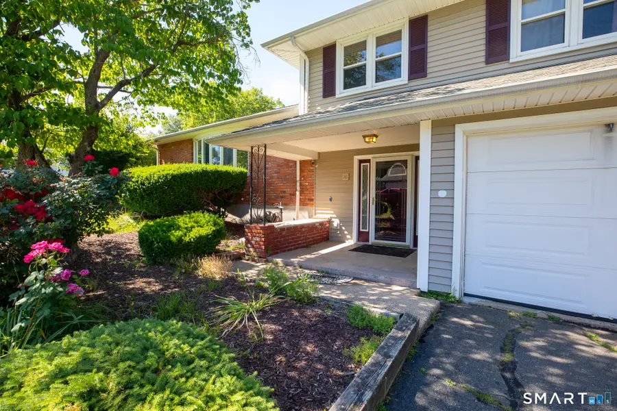 10 Eastwood Road, West Hartford, CT 06117 - #2