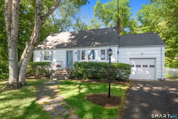 22 Powder Horn Road, Norwalk, CT 06851