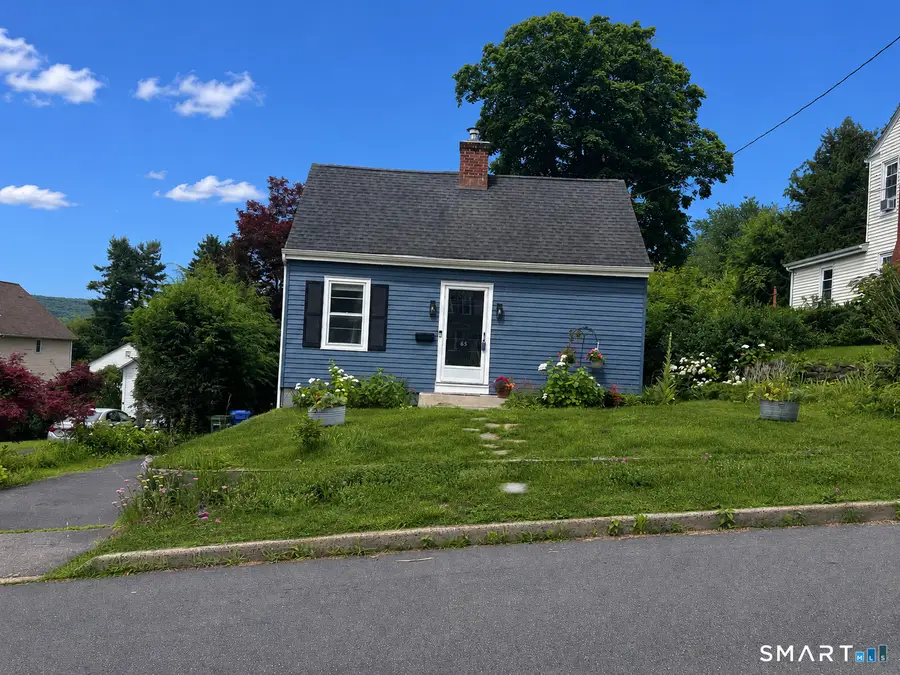 65 Deerfield Avenue, Middletown, CT 06457 - #2