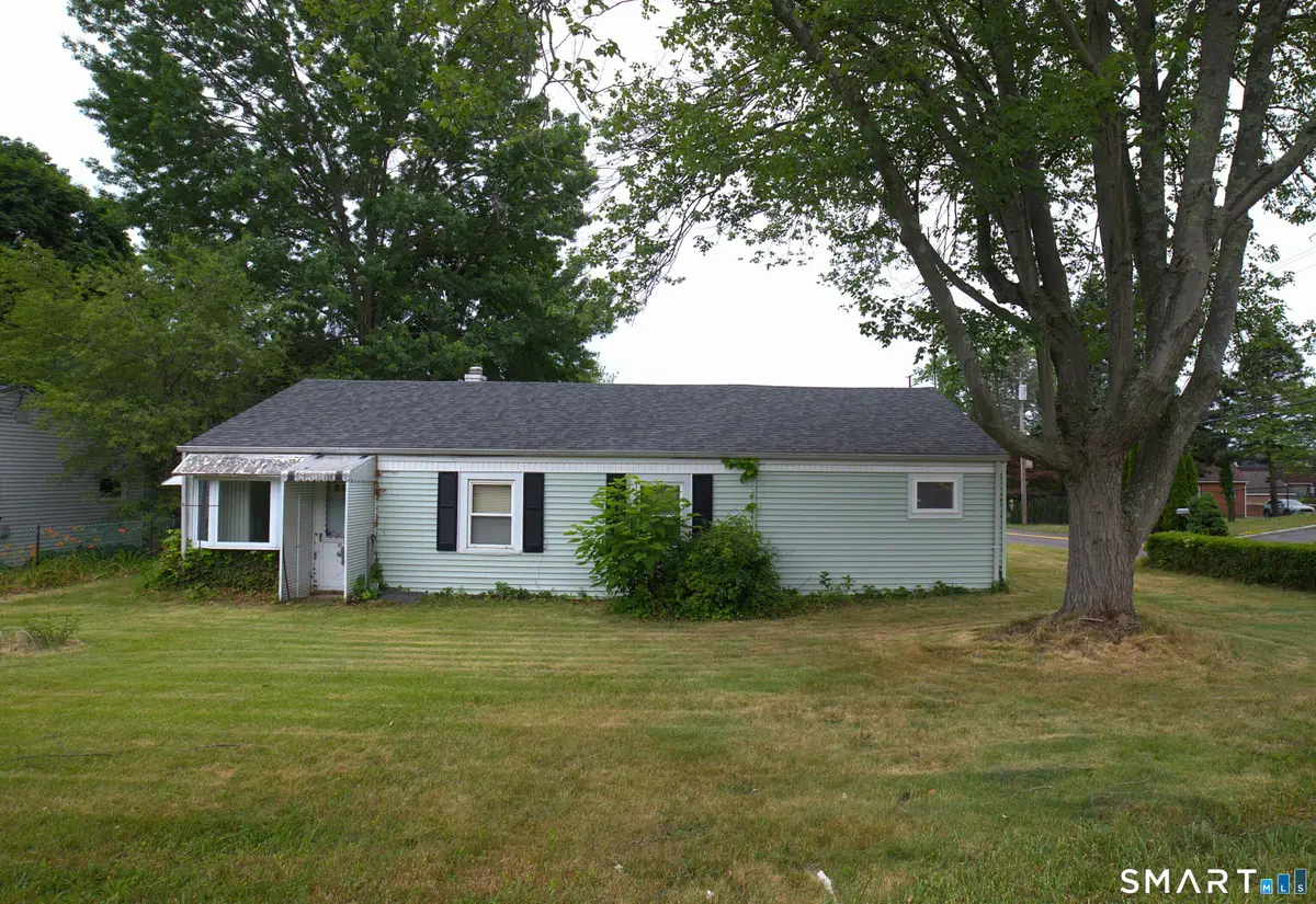 61 Circle Drive, Wallingford, CT 06492 - #1