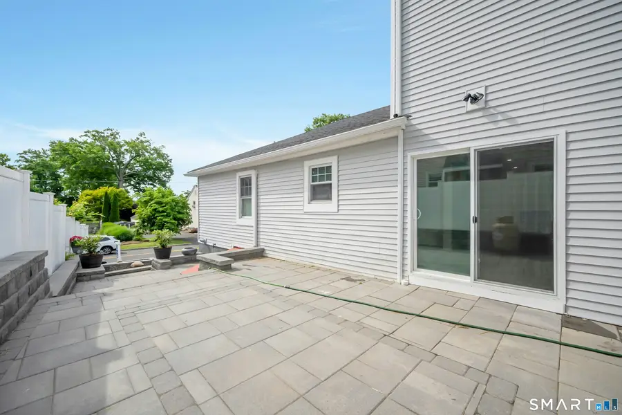 198 Castle Avenue, Fairfield, CT 06825 - #3