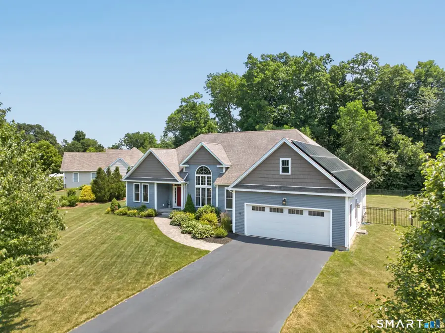 15 Claire Lane, Bloomfield, CT 06002 - #2