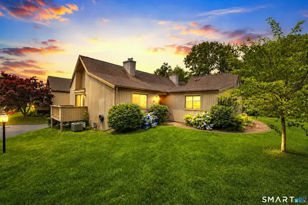 407 Montauk Lane #B, Stratford, CT 06614