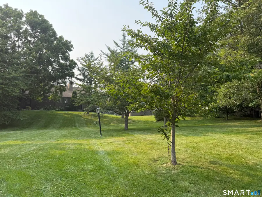407 Montauk Lane #B, Stratford, CT 06614 - #3