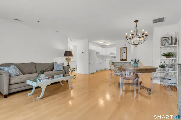 80 Southwick Court #201, Cheshire, CT 06410