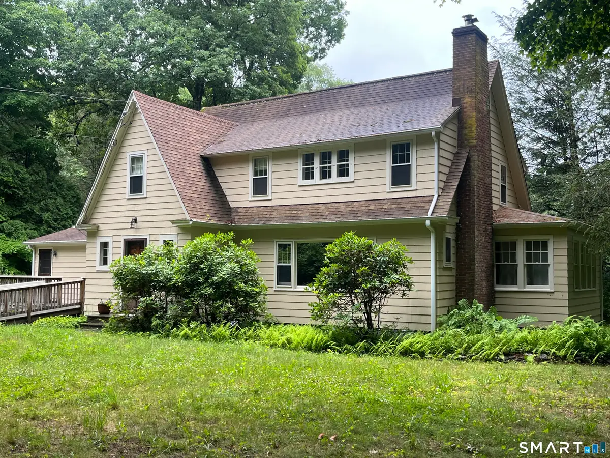 175 Sugar Street, Newtown, CT 06470 - #1