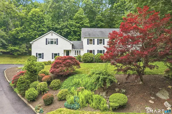 11 Hunt Lane, Weston, CT 06883
