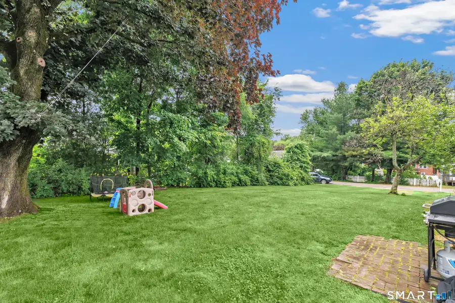 240 Blackhouse Road, Trumbull, CT 06611 - #3
