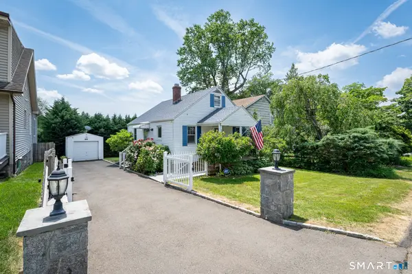 78 Saint Charles Avenue, Stamford, CT 06907