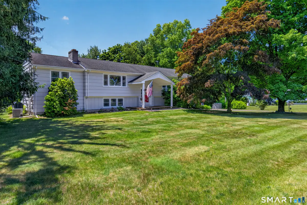 16 Williamsburg Drive, Orange, CT 06477 - #1