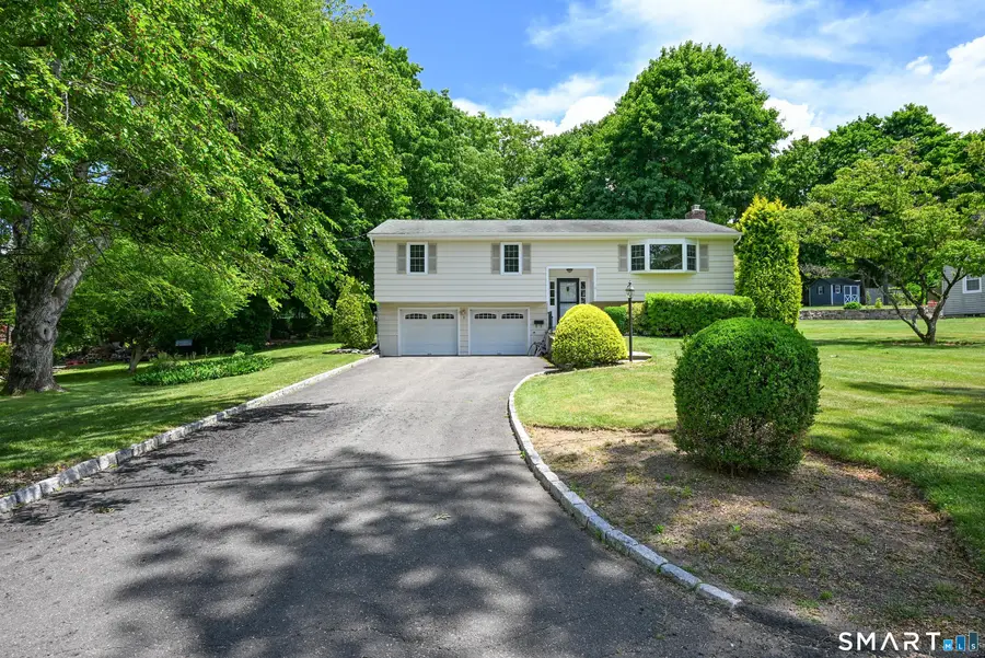 9 Crestwood Drive, Danbury, CT 06811 - #3