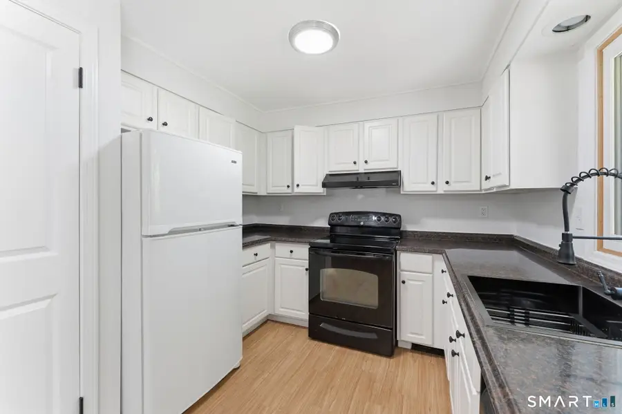 472 Dowd Avenue #472, Canton, CT 06019 - #2