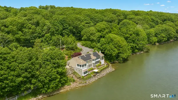 500 River Road, Stratford, CT 06614