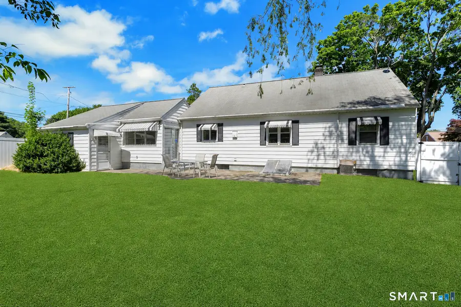 371 Northfield Drive, Bridgeport, CT 06606 - #2